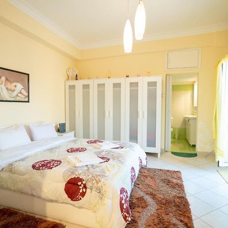 Attica Train Station 1 Bedroom 4 Pers Apartment Athens Luaran gambar