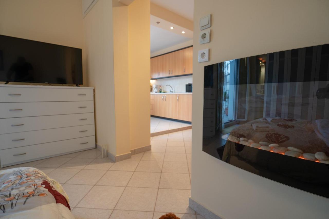 Attica Train Station 1 Bedroom 4 Pers Apartment Athens Luaran gambar