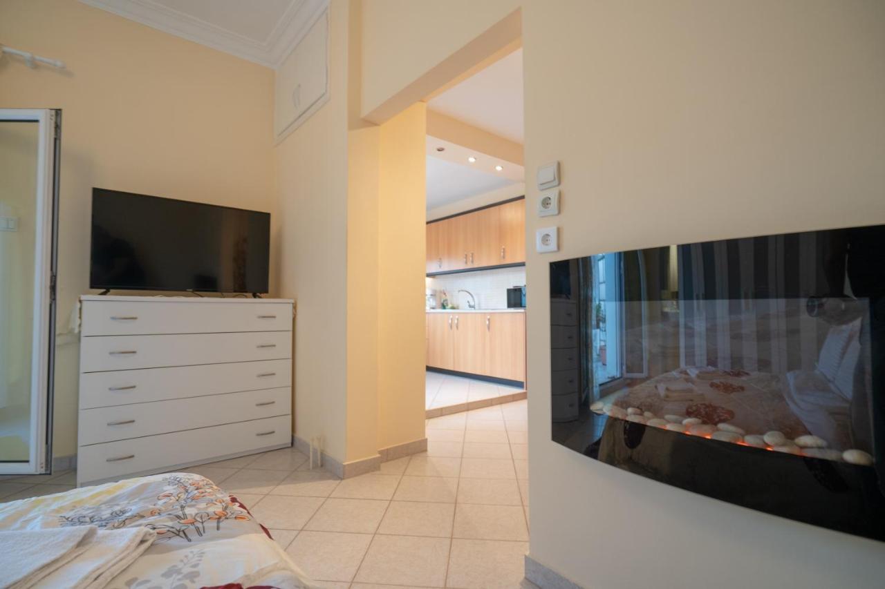 Attica Train Station 1 Bedroom 4 Pers Apartment Athens Luaran gambar
