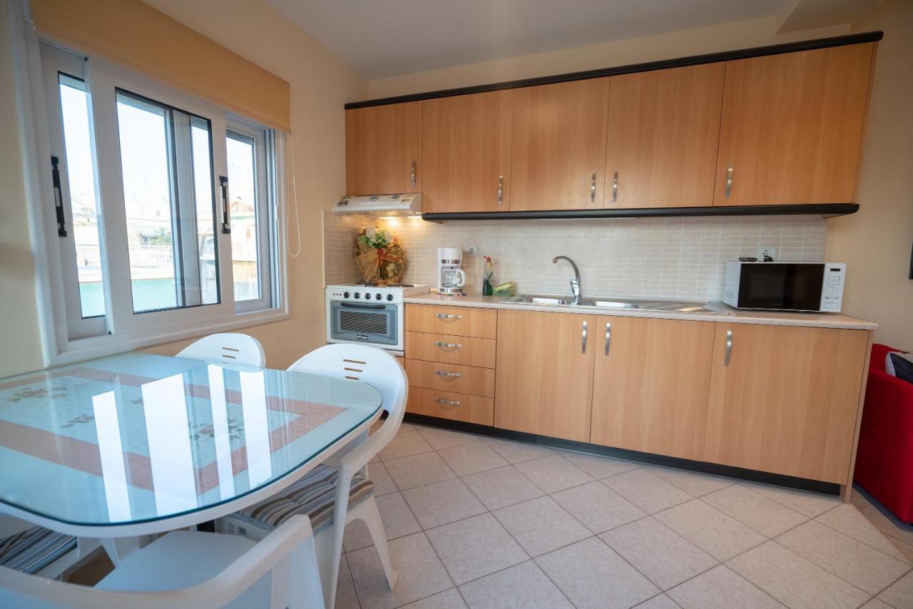 Attica Train Station 1 Bedroom 4 Pers Apartment Athens Luaran gambar